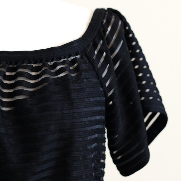 Tracy Reese Off-The-Shoulders Black Crop Top Size Small - Picture 9 of 13